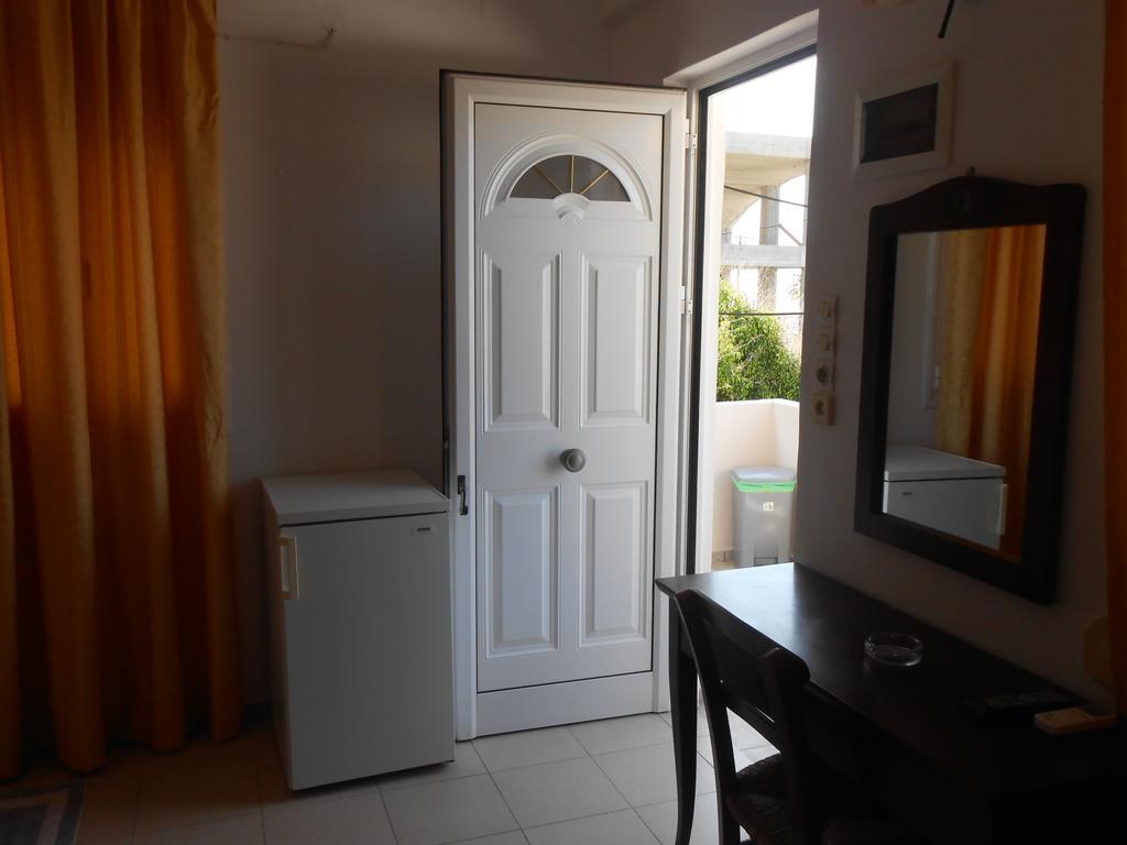 Frosso'S Apartments Kokkini Hani Extérieur photo